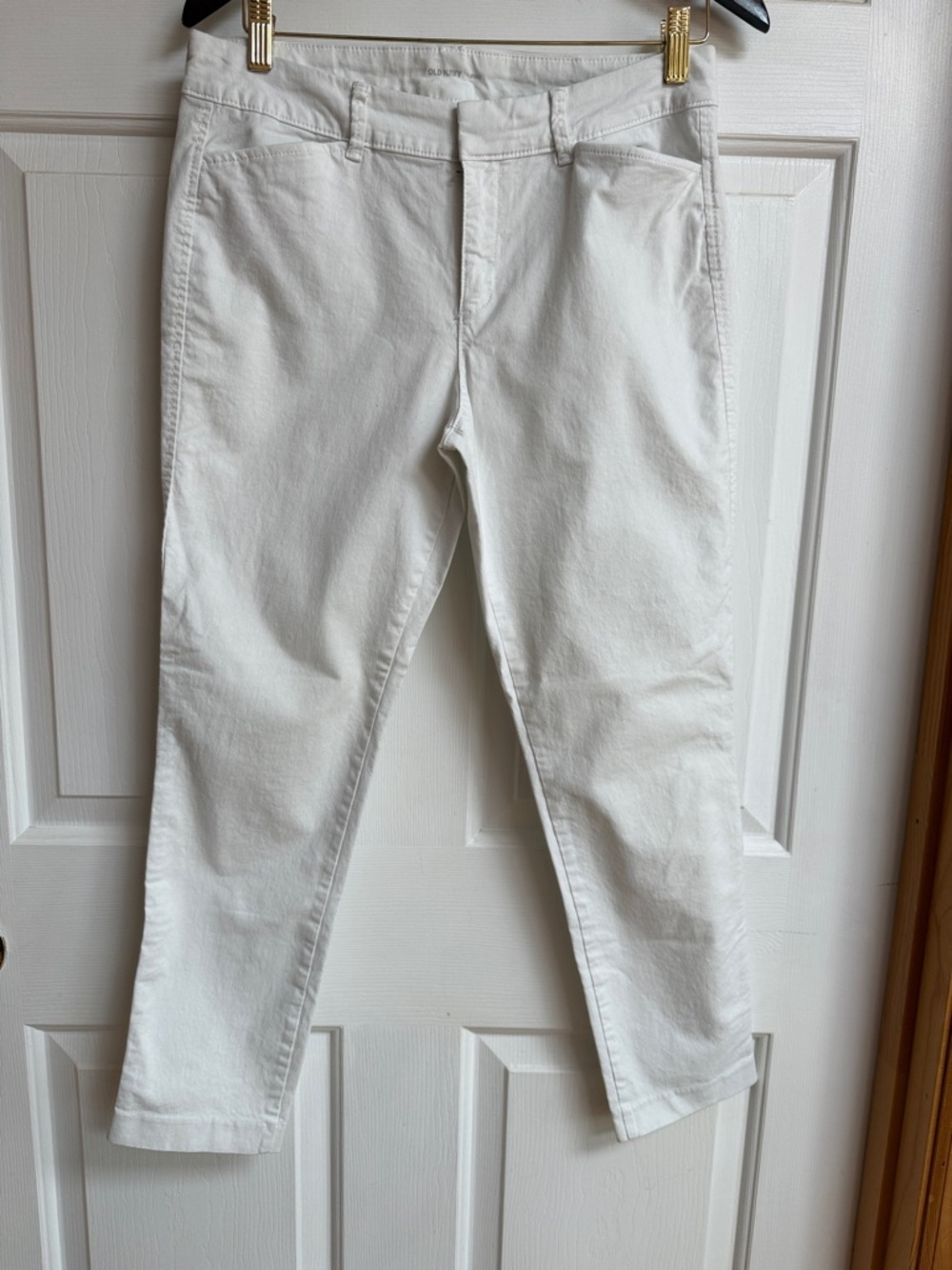 Old Navy White Pixie Pants